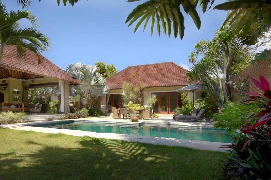 Sanur Tropical Oasis, Villa Mimba מראה חיצוני תמונה